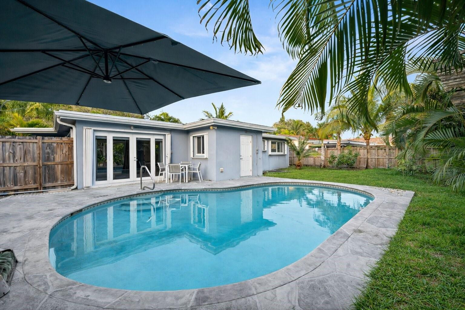 2152 NE 62nd Fort Lauderdale, FL 33308