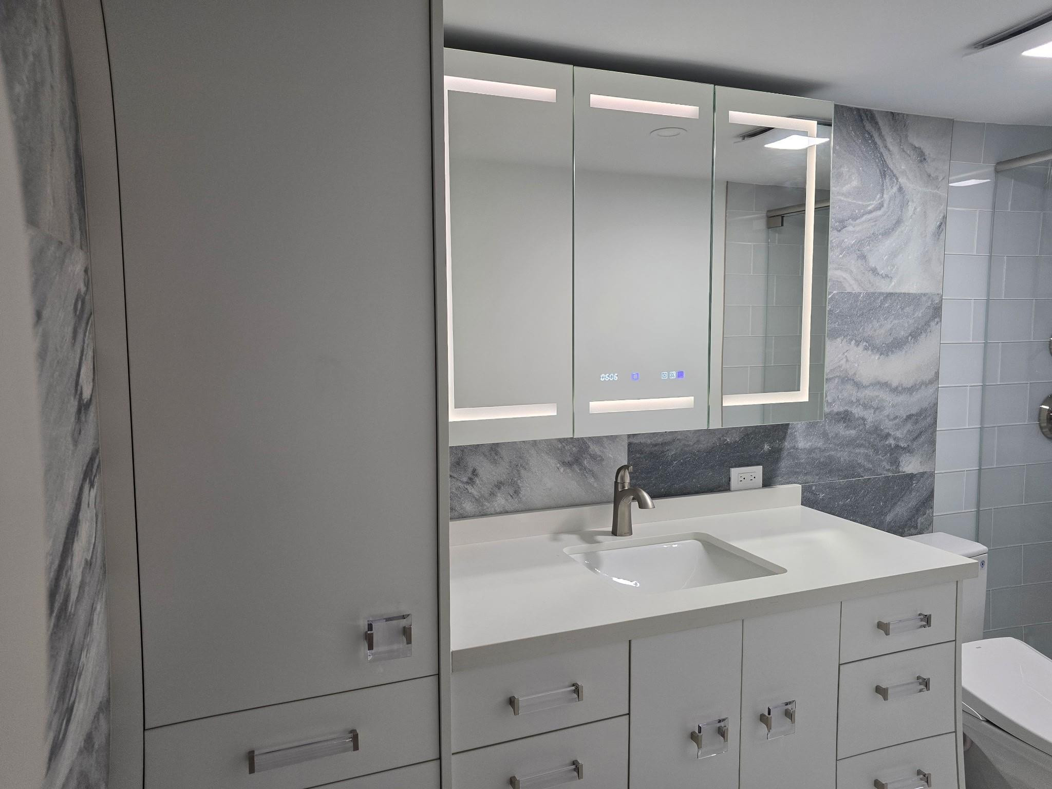 1035 Hillsboro Mile #32 Hillsboro Beach, FL 33062