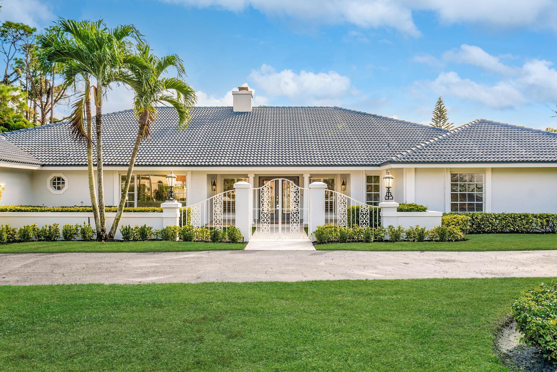 650 Atlantis Estates Way,Atlantis, FL 33462