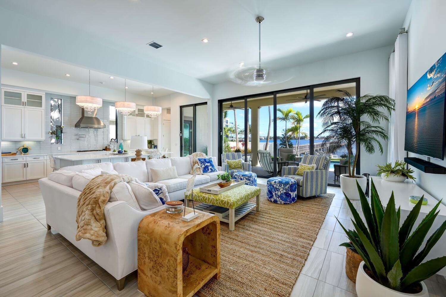 636 Windward Cir Boynton Beach, FL 33435