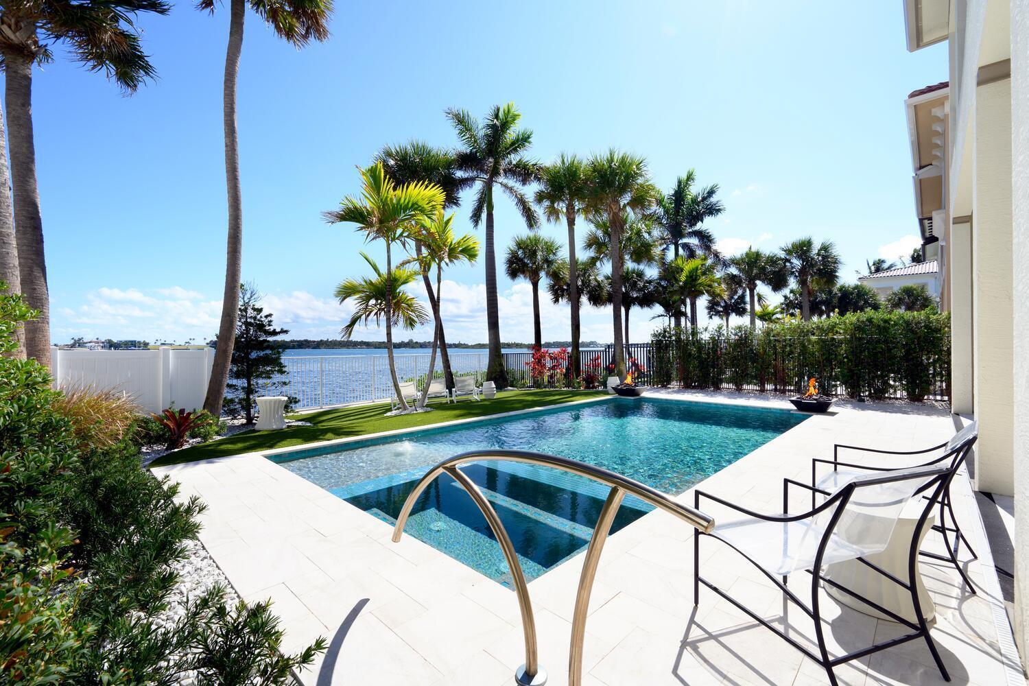 636 Windward Cir Boynton Beach, FL 33435