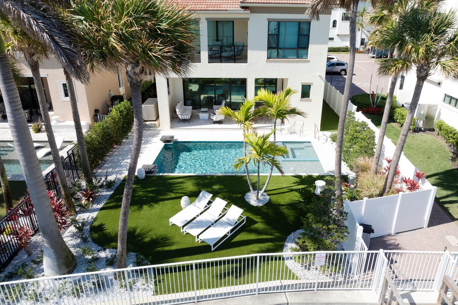 636 Windward Cir Boynton Beach, FL 33435