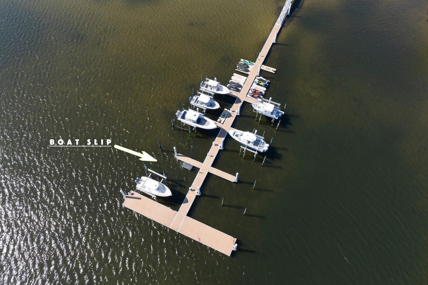 636 Windward Cir Boynton Beach, FL 33435