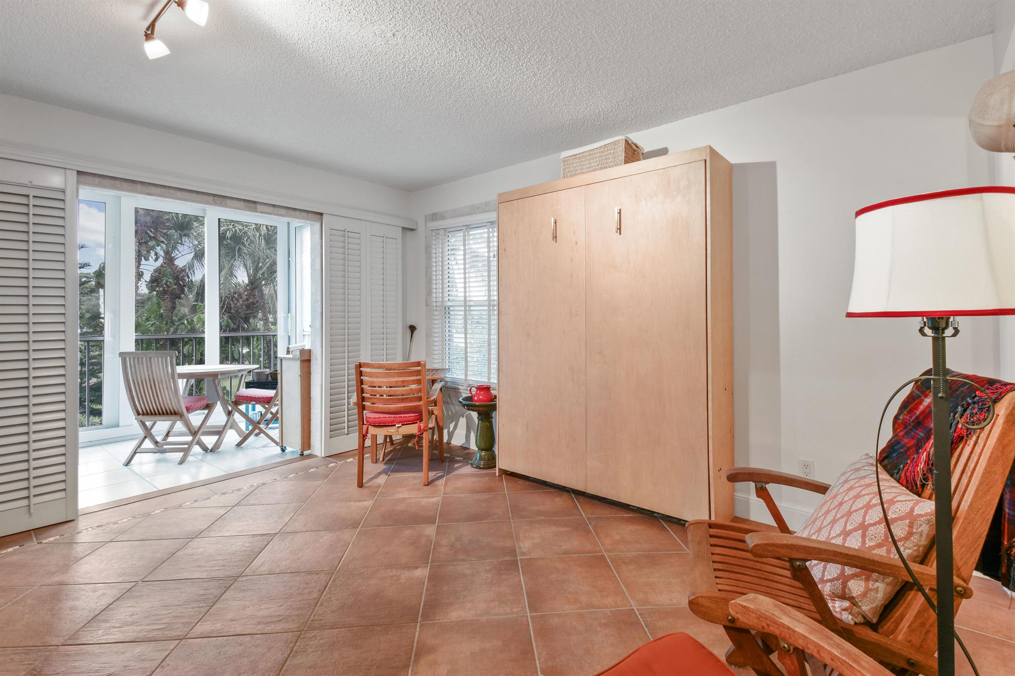 2608 Fairway Dr Jupiter, FL 33477