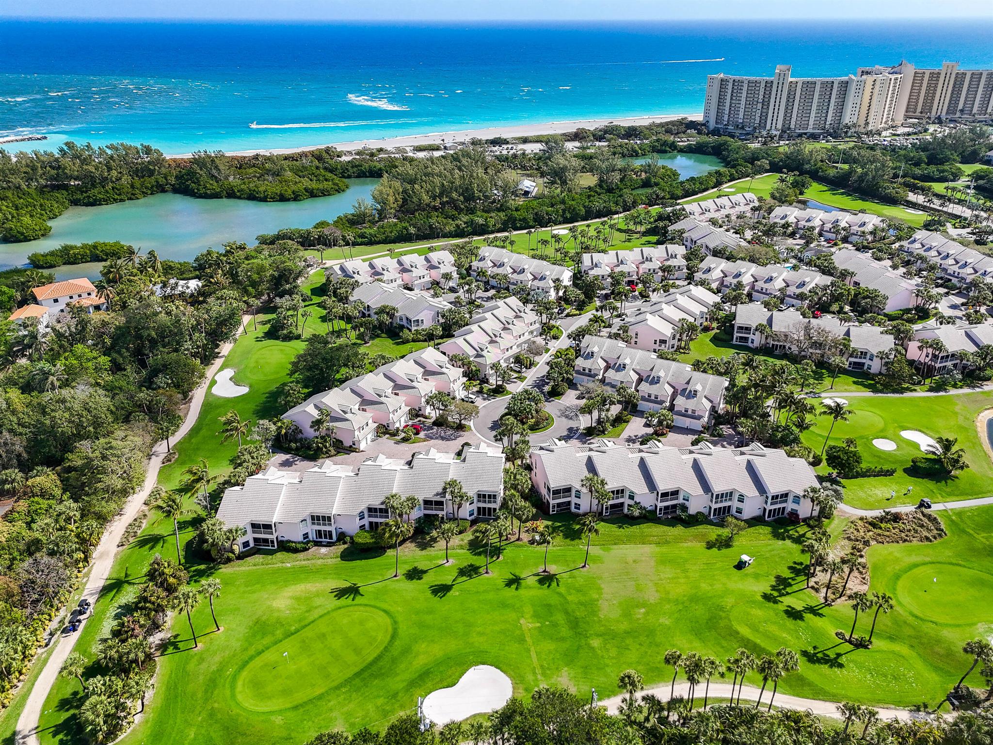 2608 Fairway Dr Jupiter, FL 33477