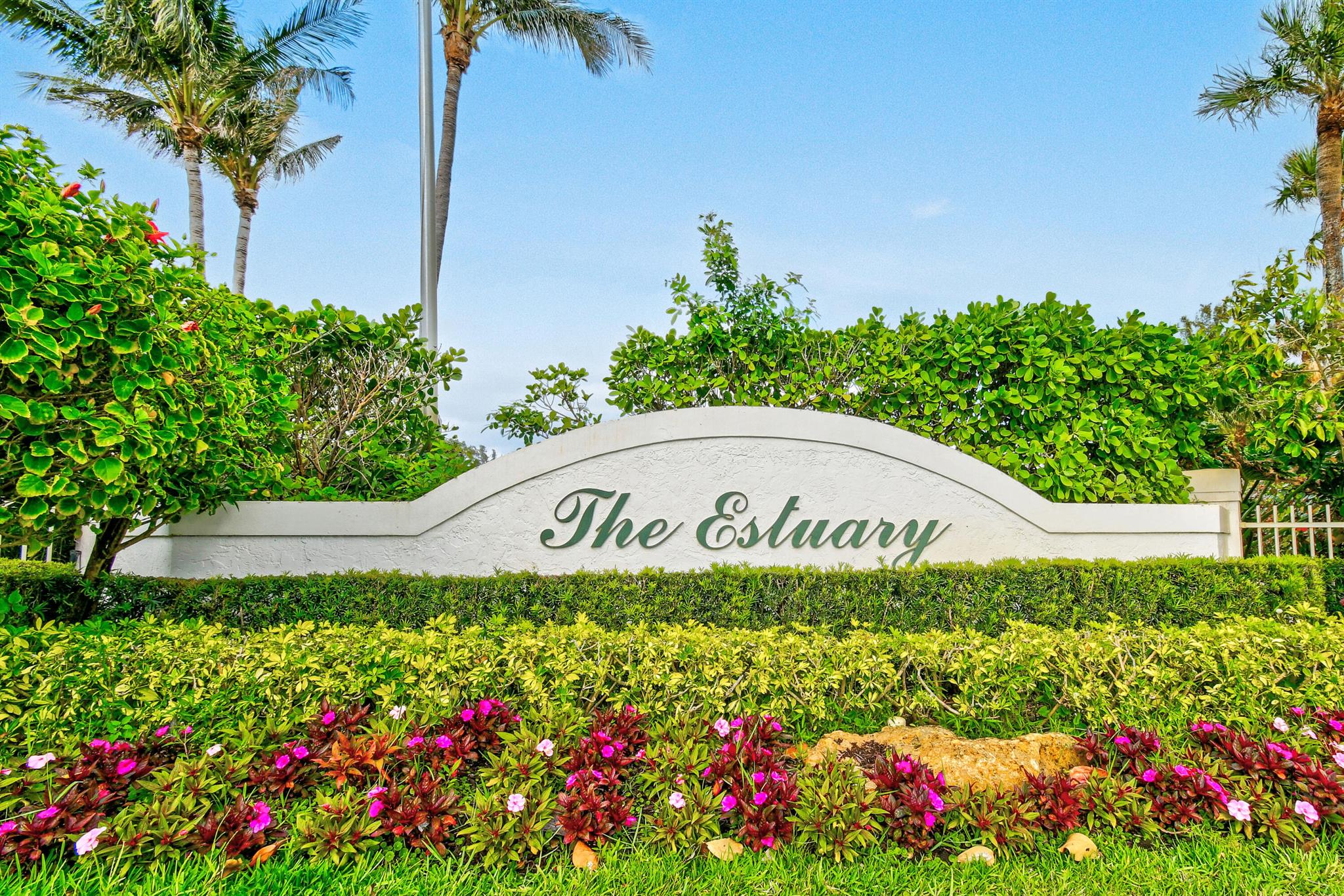 2608 Fairway Dr Jupiter, FL 33477