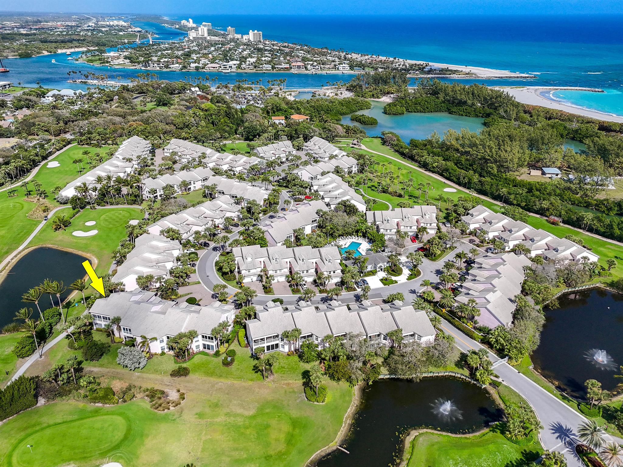 2608 Fairway Dr Jupiter, FL 33477