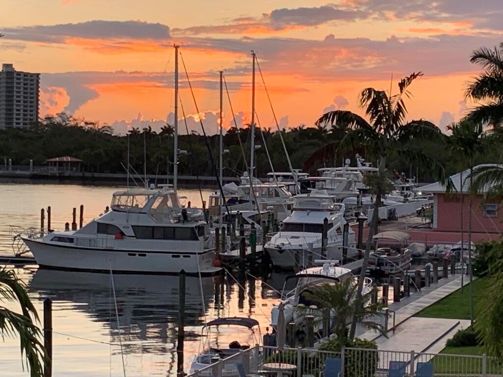 image Sunrise Bay Club Co-op39