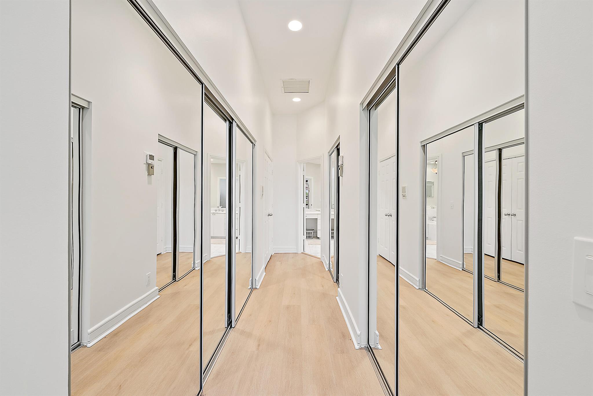 167 N Village Way Jupiter, FL 33458