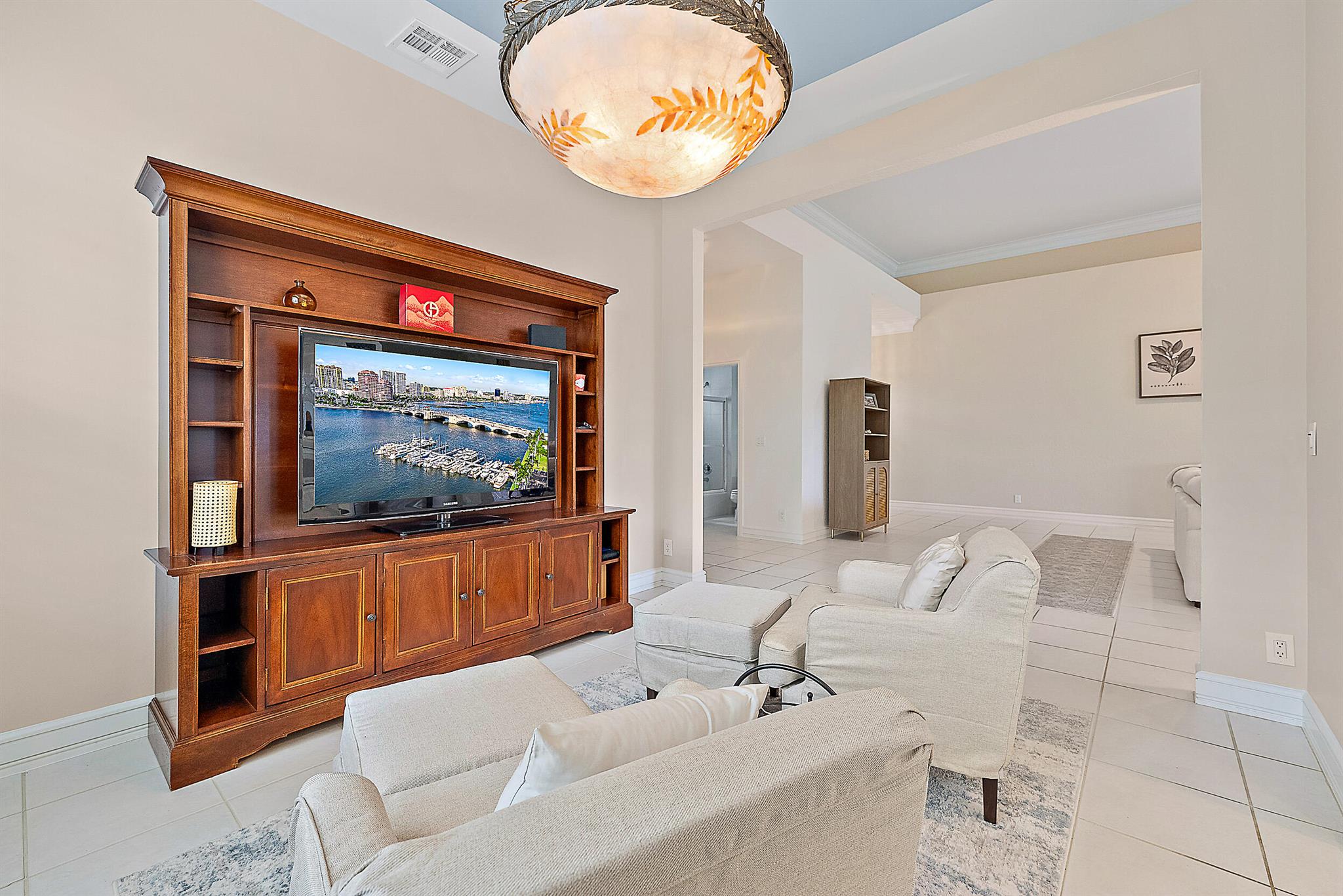 167 N Village Way Jupiter, FL 33458