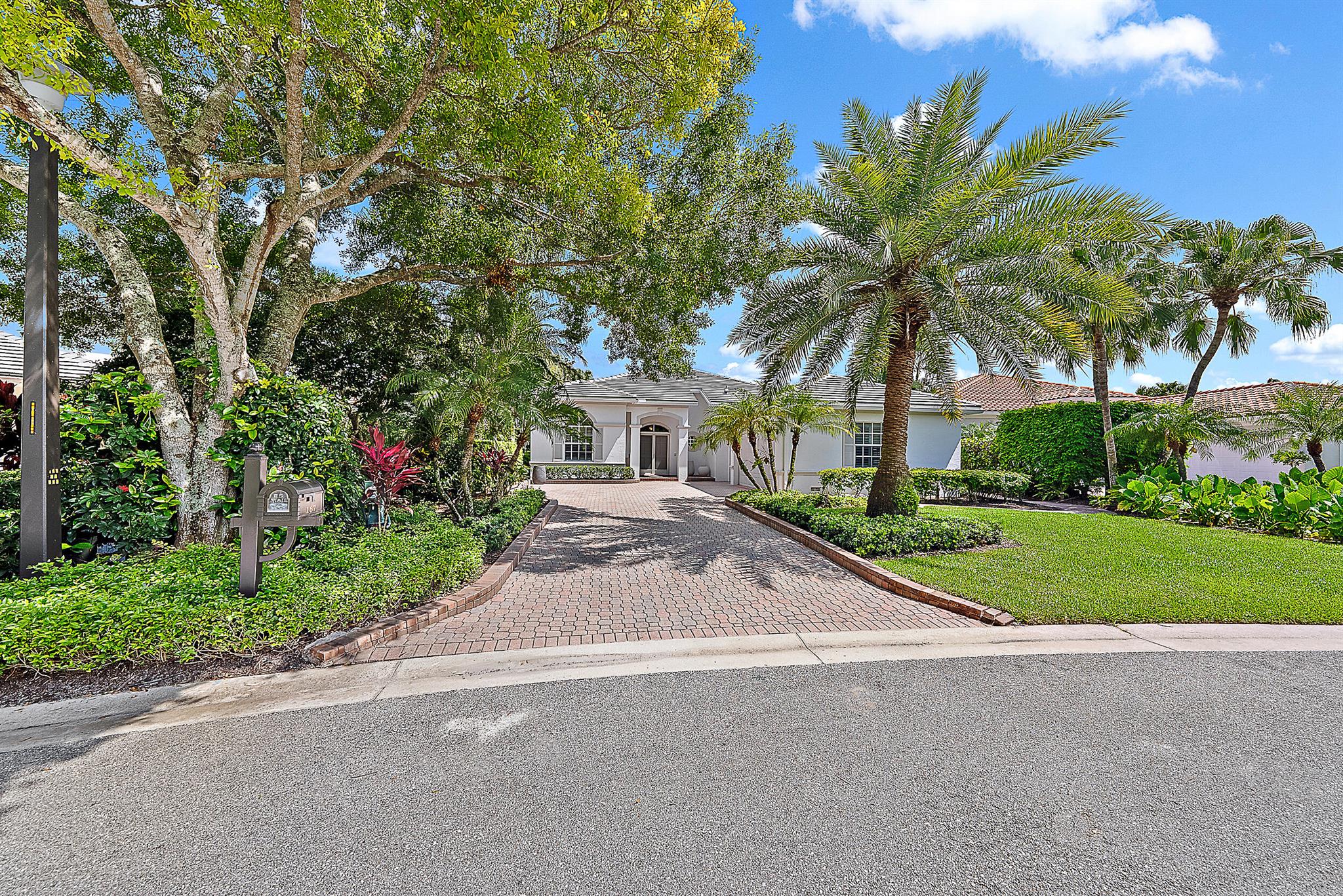 167 N Village Way Jupiter, FL 33458