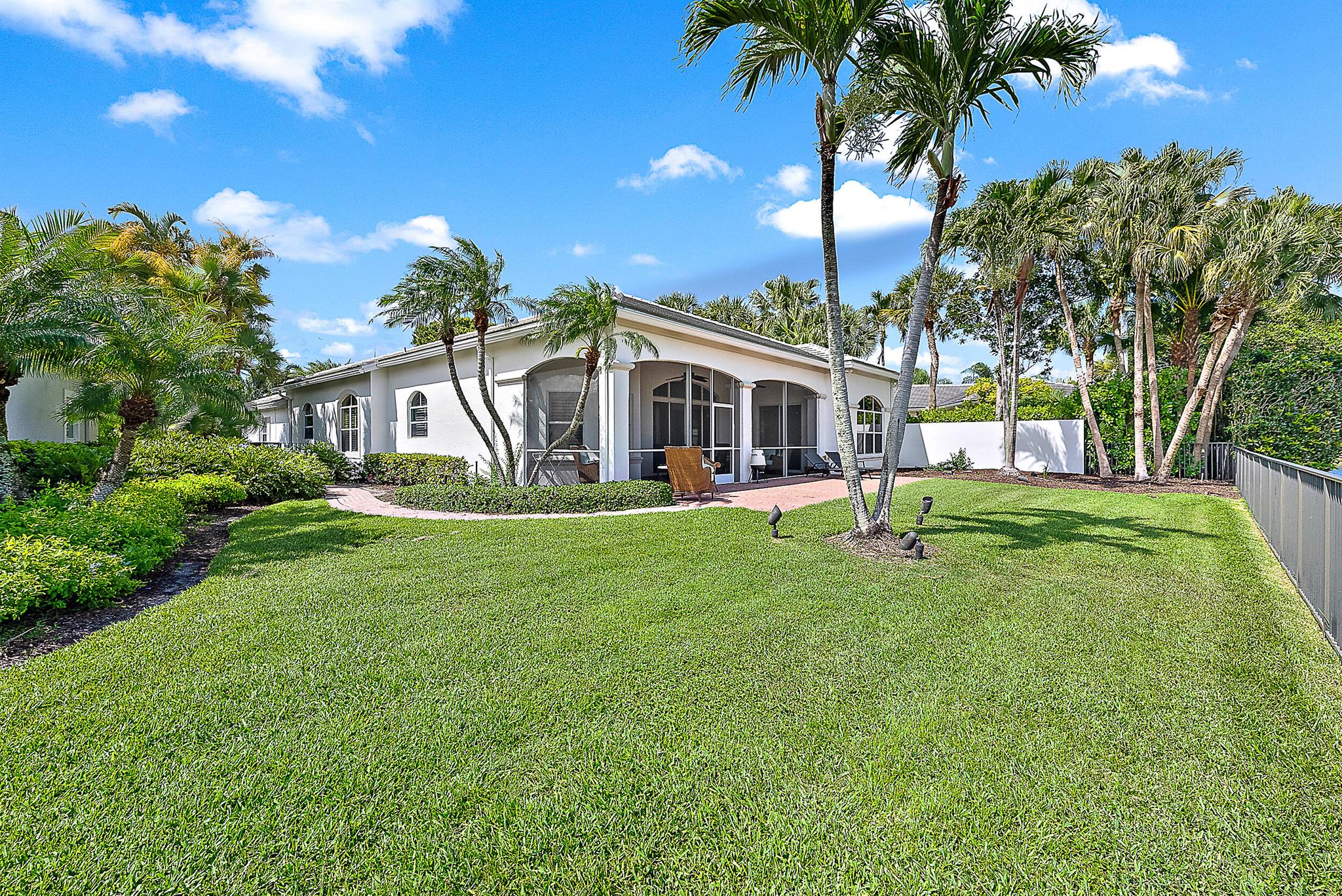 167 N Village Way Jupiter, FL 33458