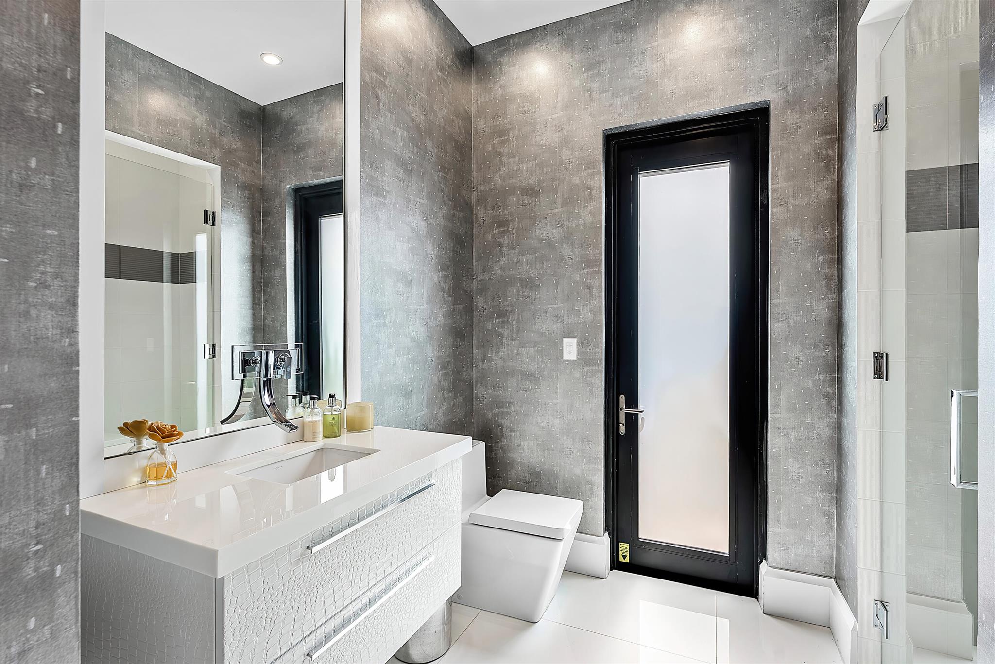 17096 Northway Cir Boca Raton, FL 33496