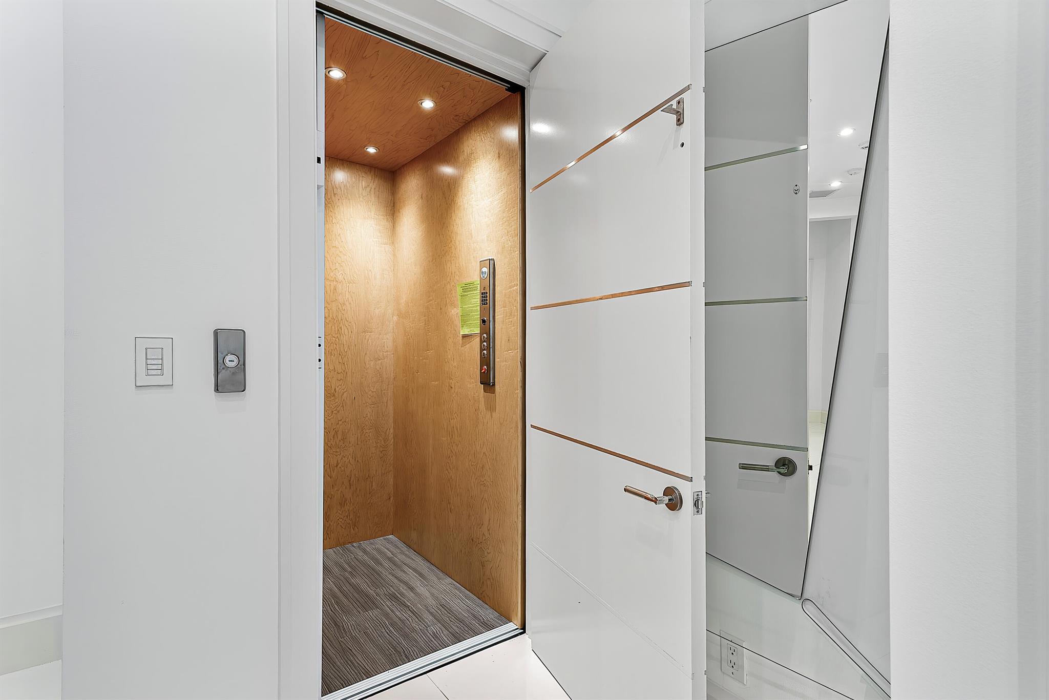 17096 Northway Cir Boca Raton, FL 33496