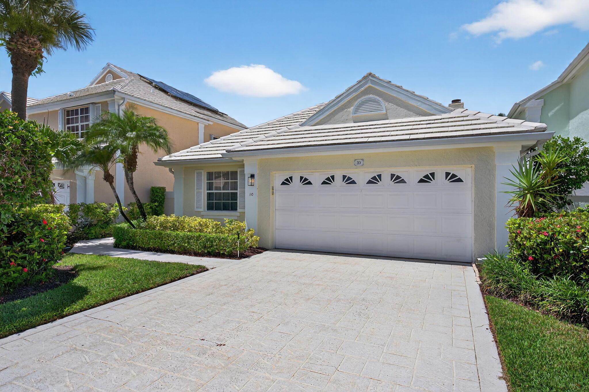 10 Brighton Ct
