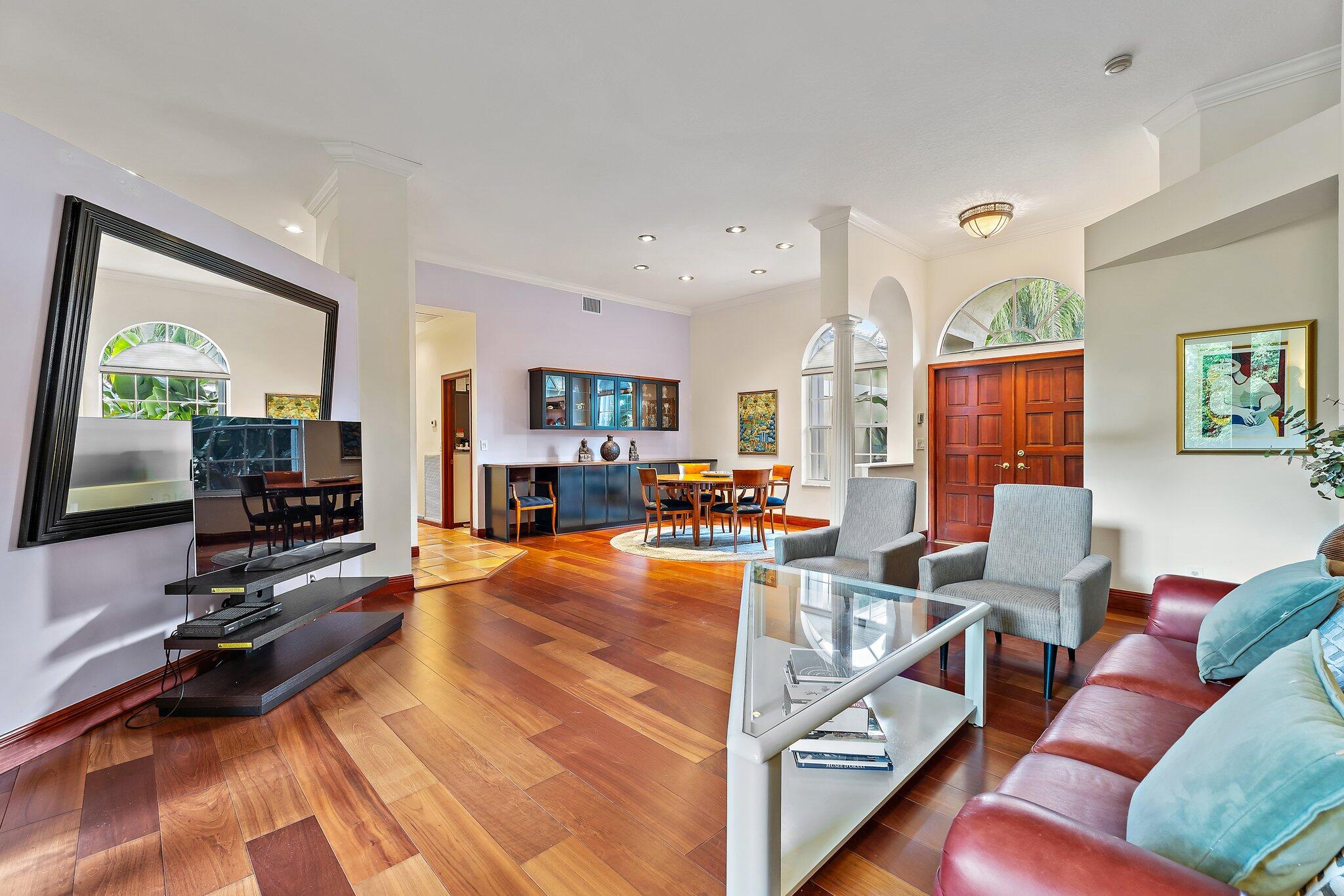 8726 SE Riverfront Ter Jupiter, FL 33469