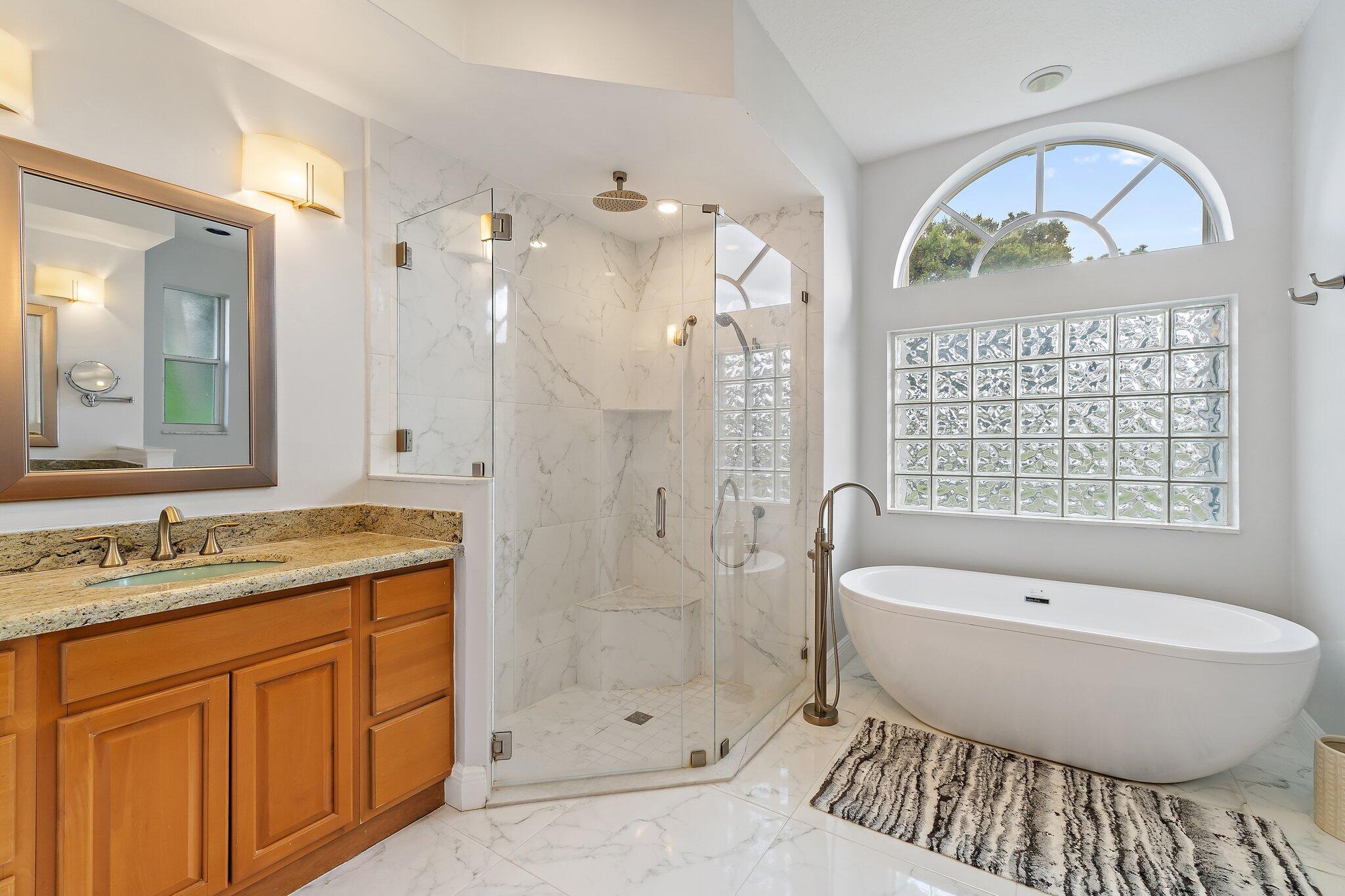 8726 SE Riverfront Ter Jupiter, FL 33469