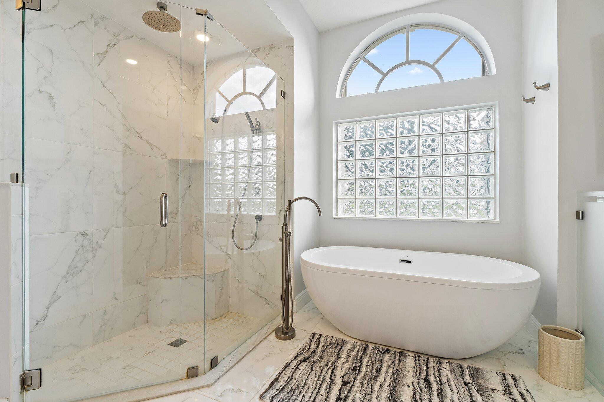 8726 SE Riverfront Ter Jupiter, FL 33469