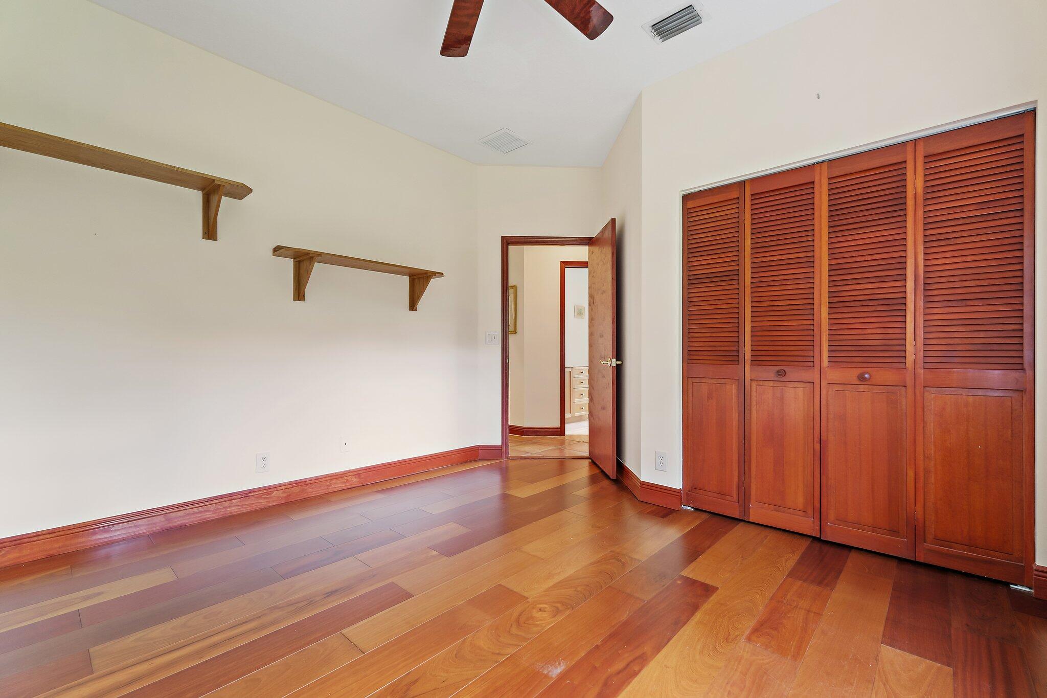 8726 SE Riverfront Ter Jupiter, FL 33469