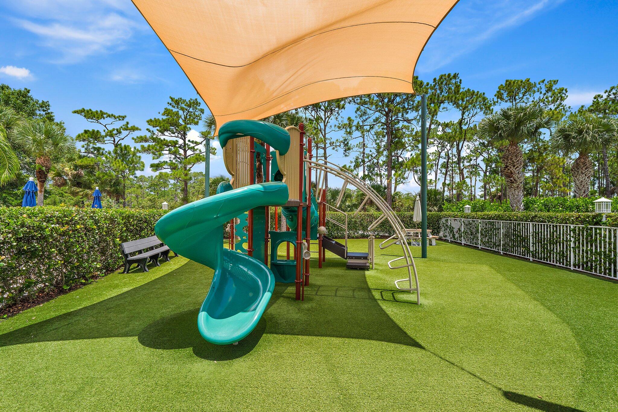 8726 SE Riverfront Ter Jupiter, FL 33469