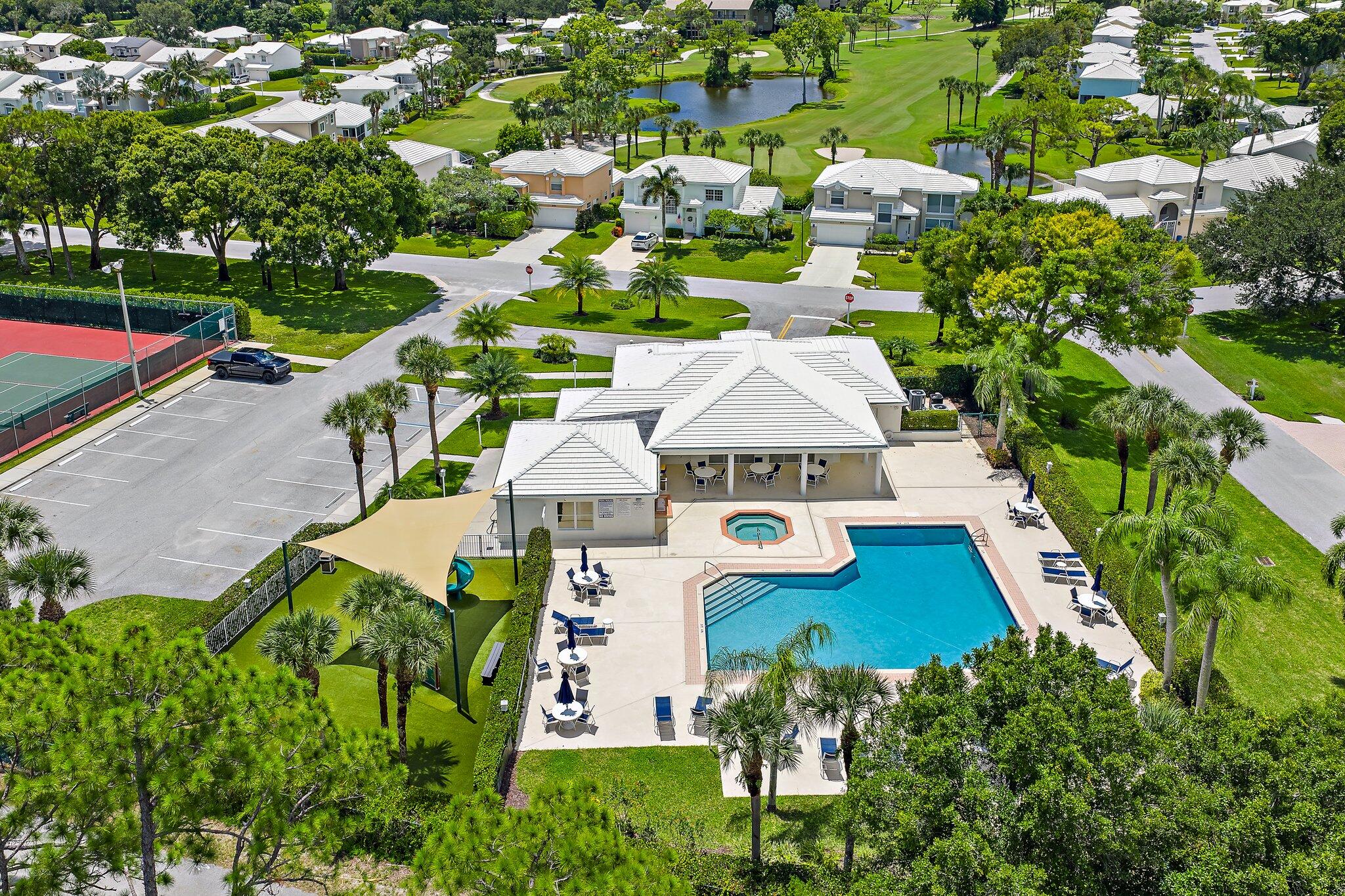 8726 SE Riverfront Ter Jupiter, FL 33469