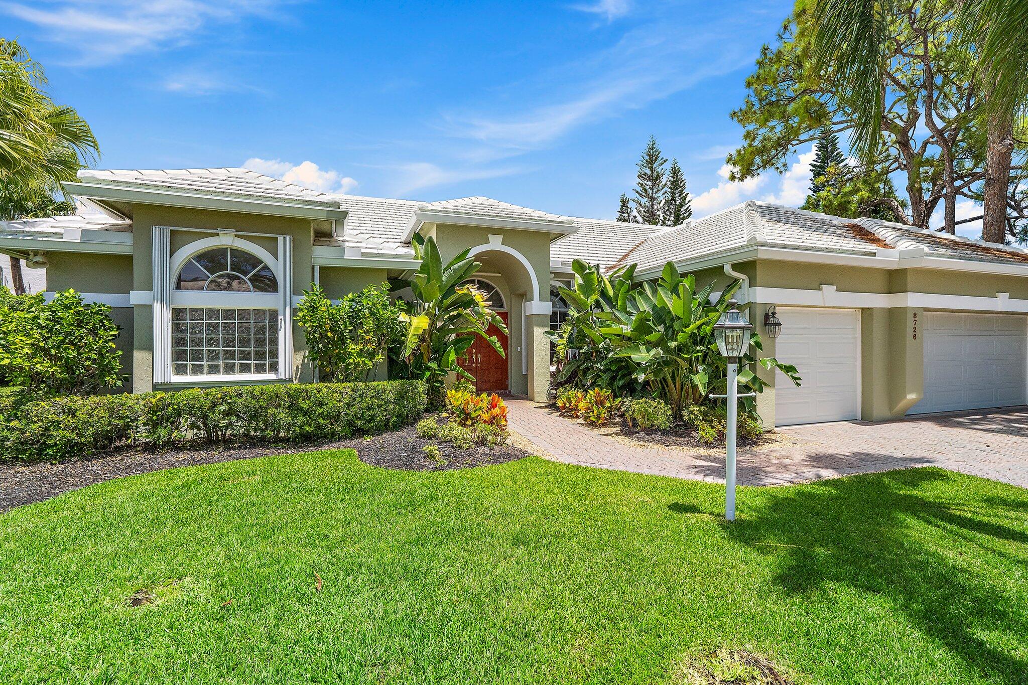 8726 SE Riverfront Ter Jupiter, FL 33469
