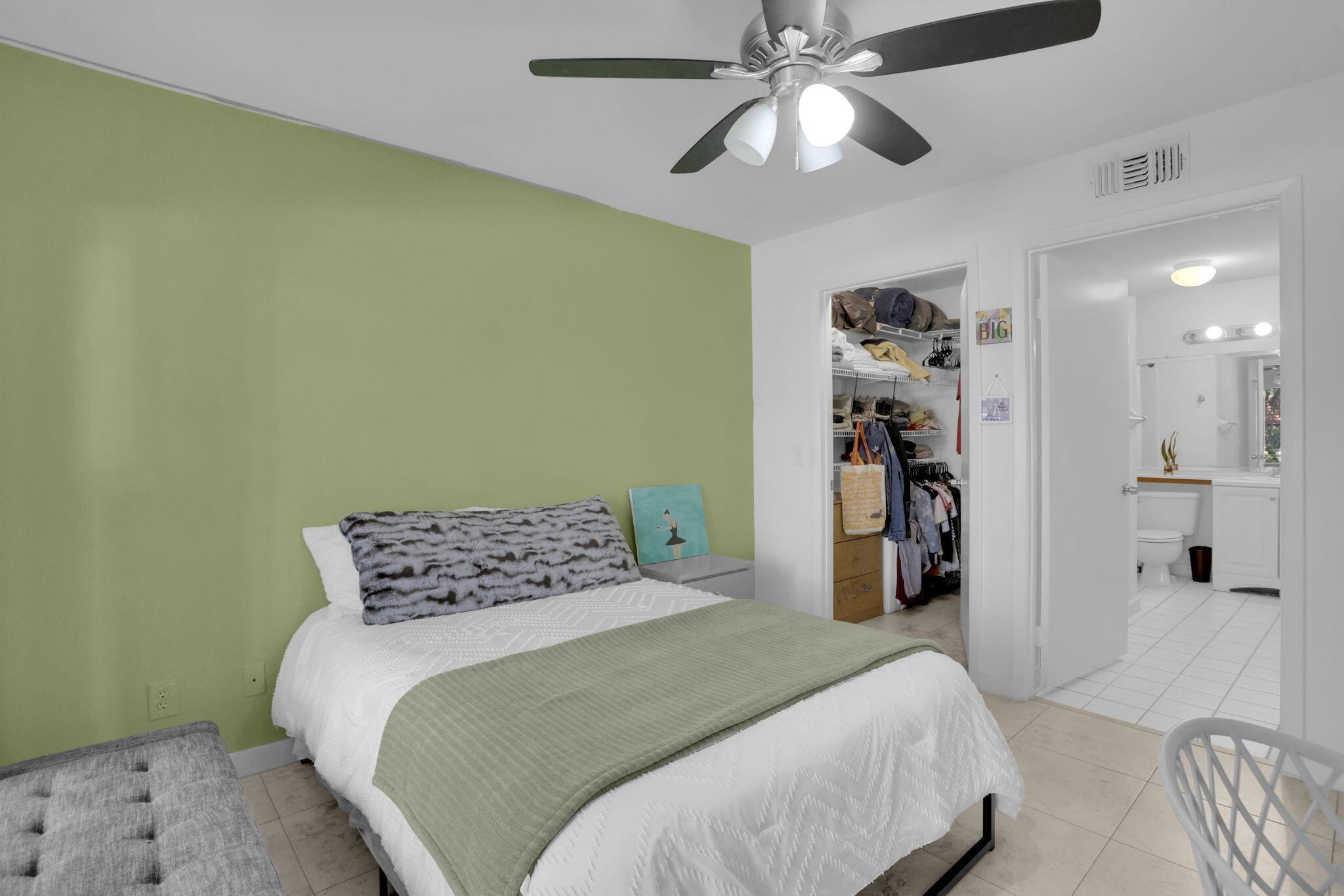 1825 Palm Cv Blvd #7-102