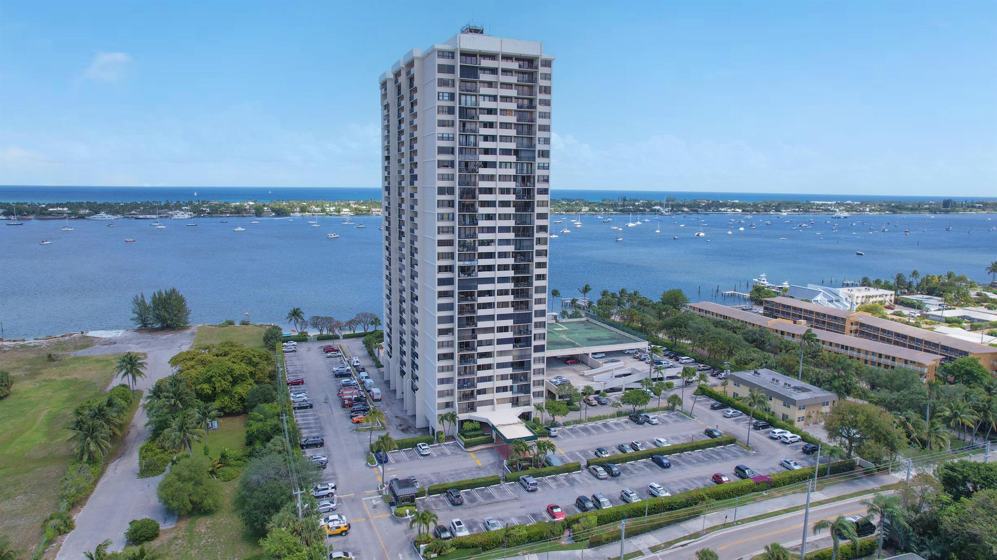 5600 N Flagler Dr #904