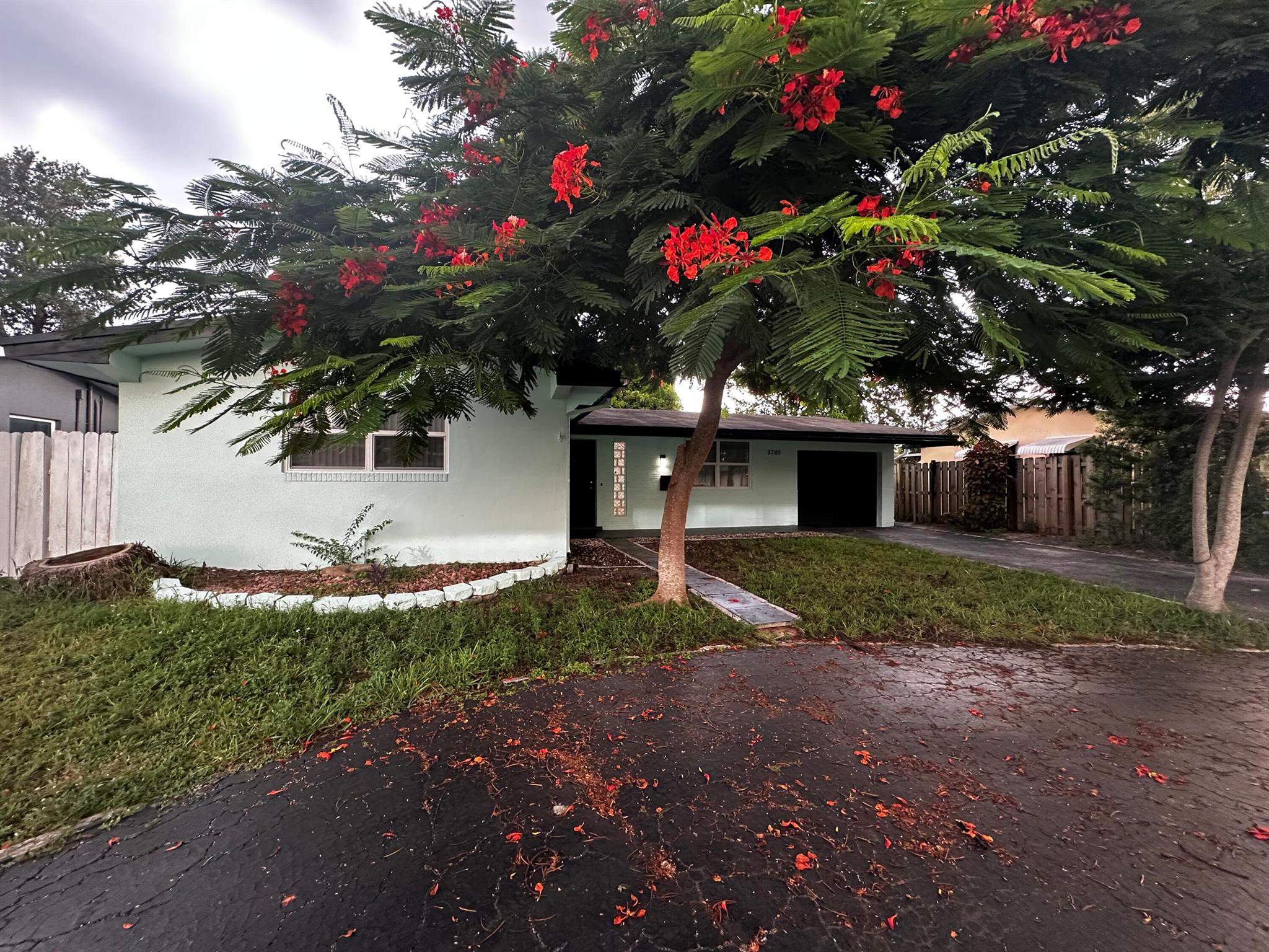 8780 NW 12th St