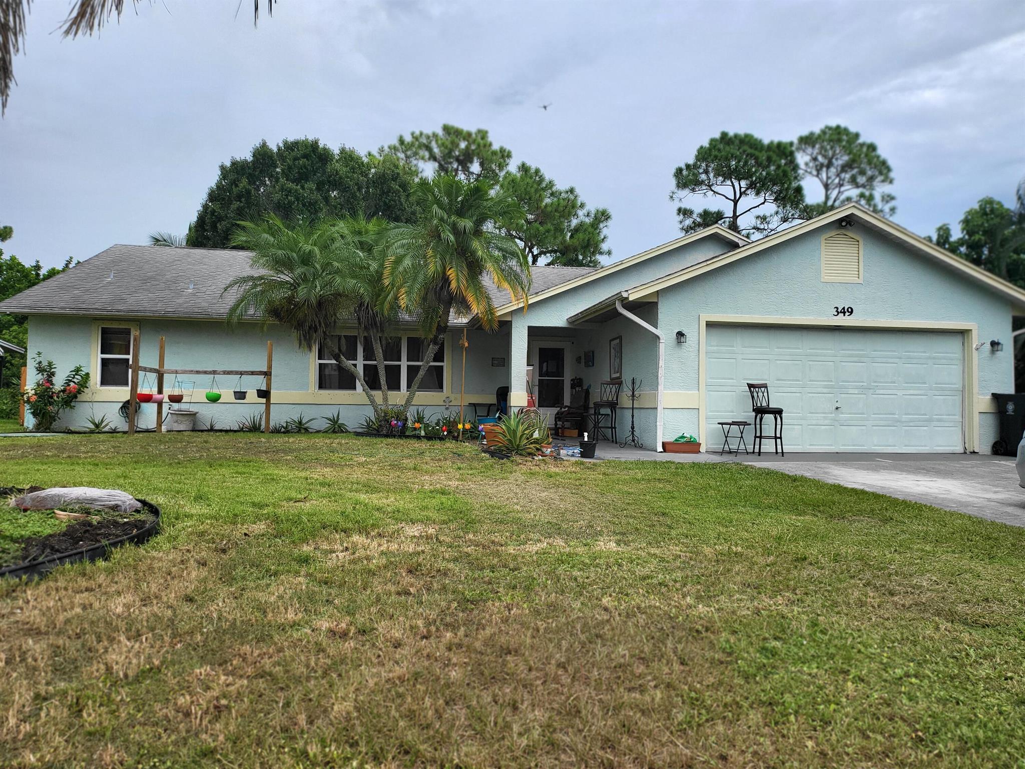 349 SE Fallon Dr