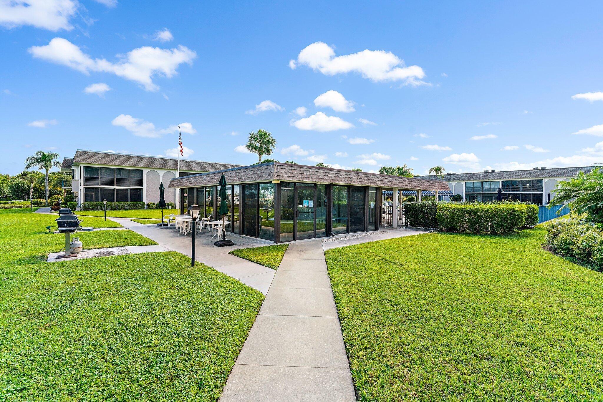 755 Saturn #H 206 Jupiter, FL 33477