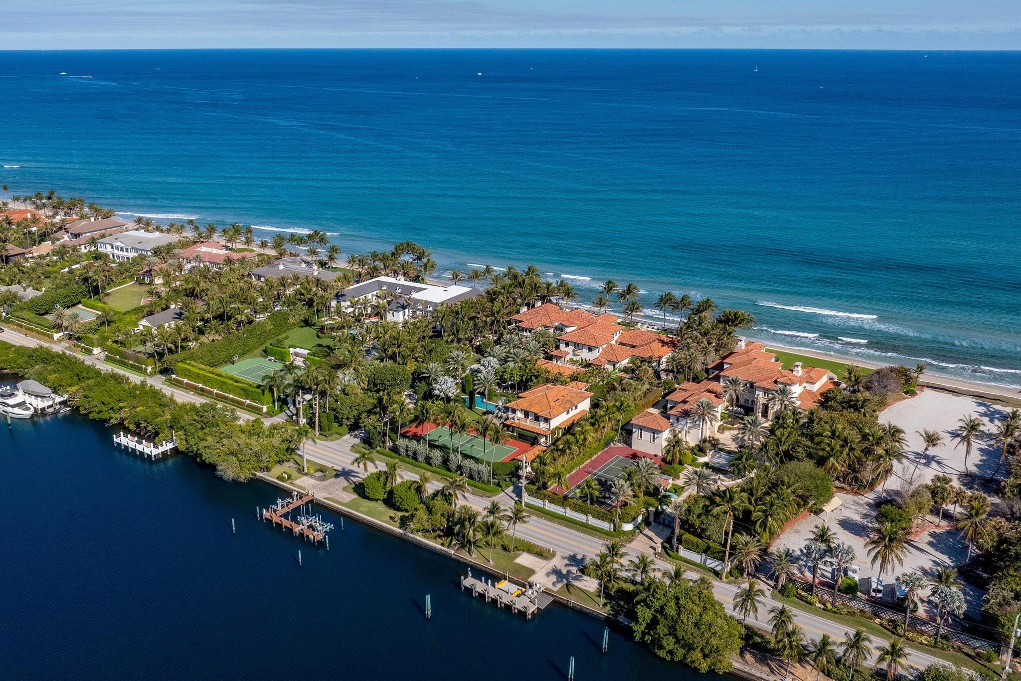 820 S Ocean Blvd Manalapan, FL 33462 820 S Ocean Blvd Manalapan, FL 33462