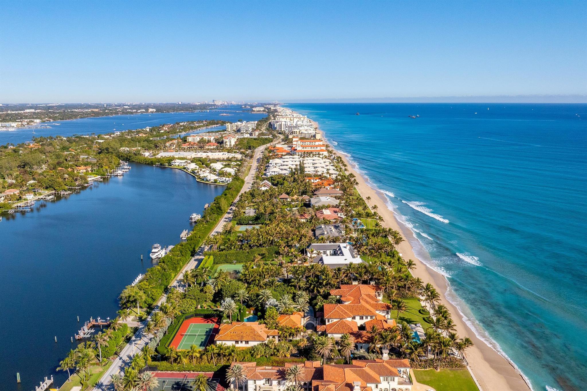 820 S Ocean Blvd Manalapan, FL 33462 820 S Ocean Blvd Manalapan, FL 33462