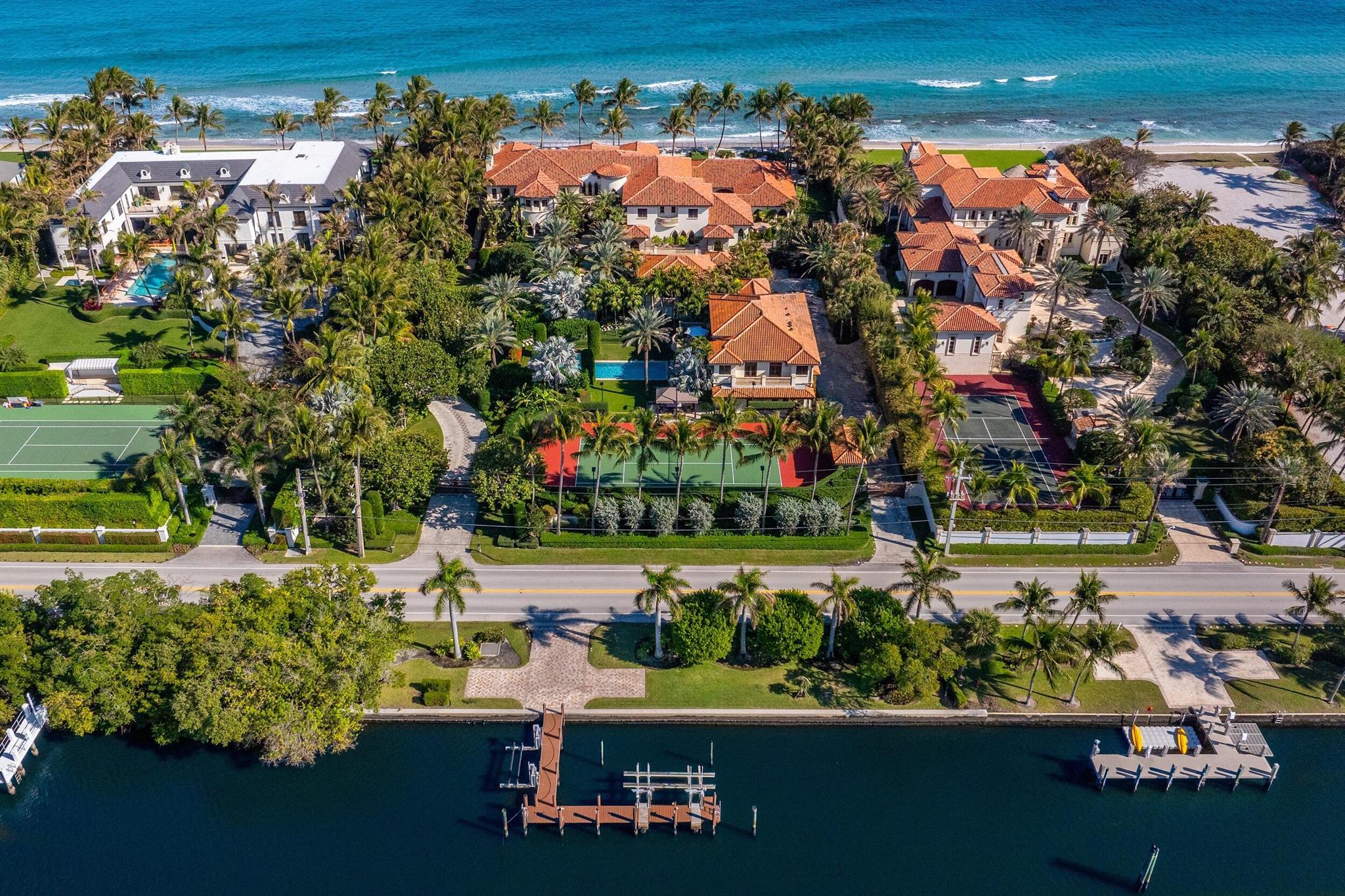 820 S Ocean Blvd Manalapan, FL 33462 820 S Ocean Blvd Manalapan, FL 33462