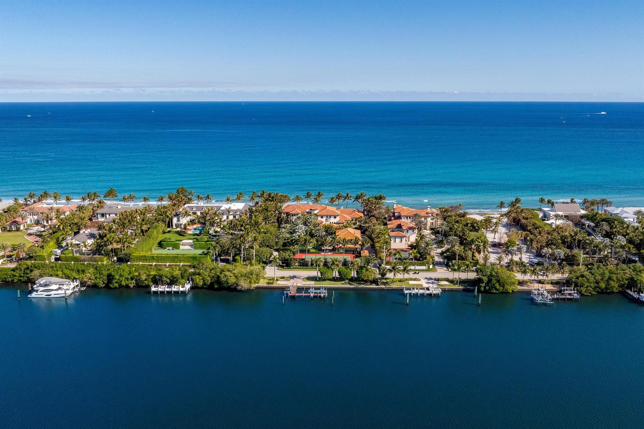 820 S Ocean Blvd Manalapan, FL 33462 820 S Ocean Blvd Manalapan, FL 33462
