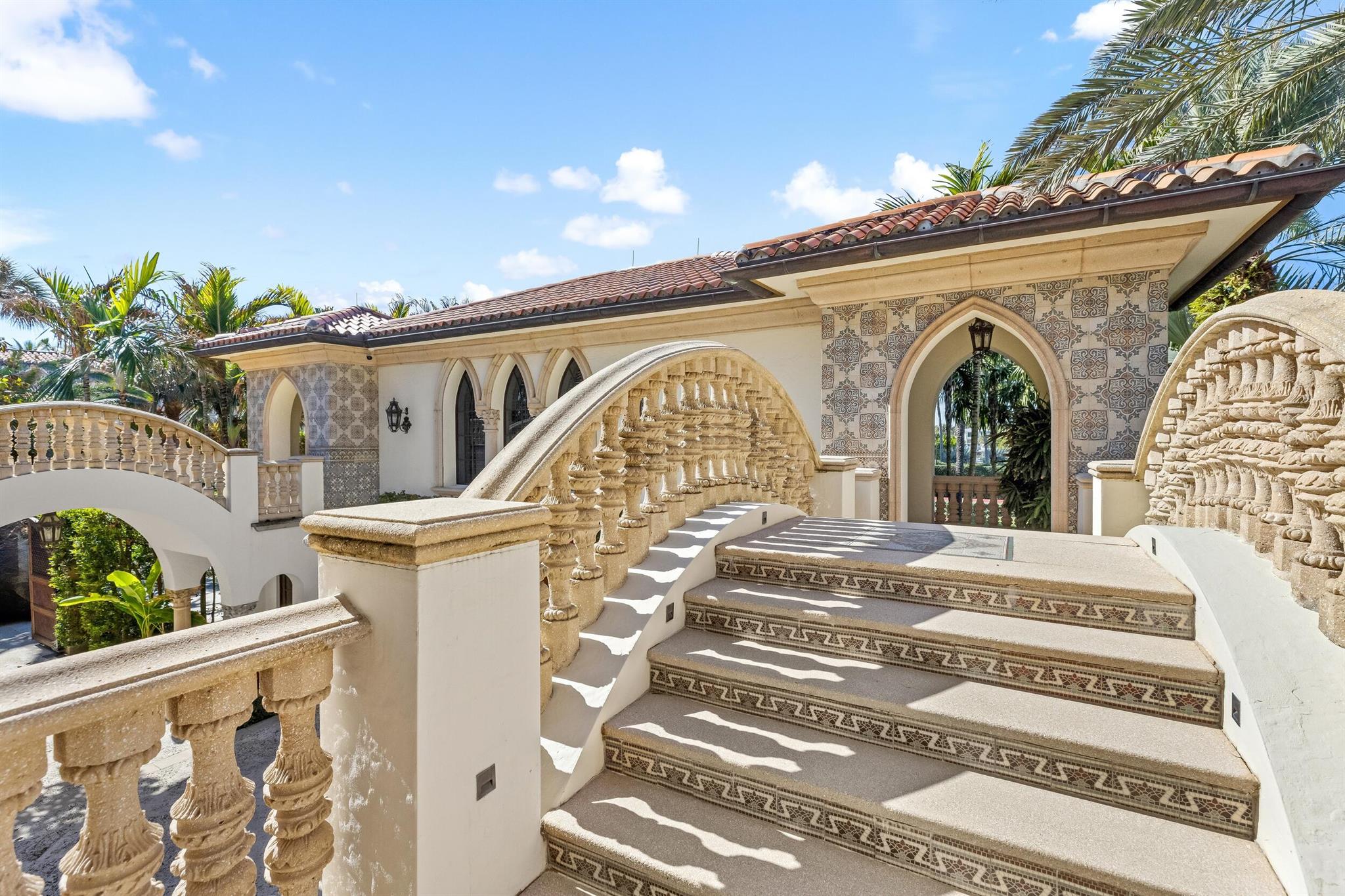 820 S Ocean Blvd Manalapan, FL 33462 820 S Ocean Blvd Manalapan, FL 33462
