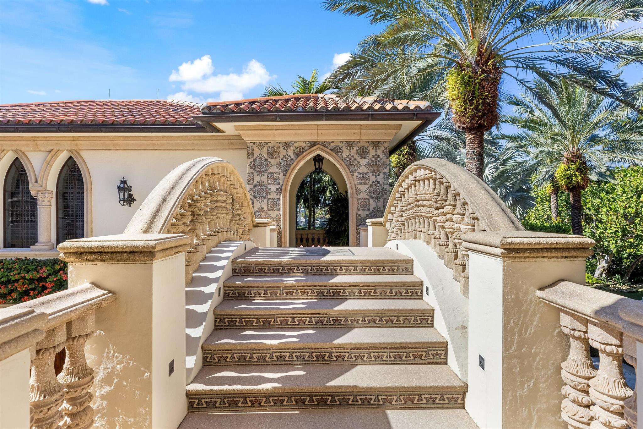 820 S Ocean Blvd Manalapan, FL 33462 820 S Ocean Blvd Manalapan, FL 33462