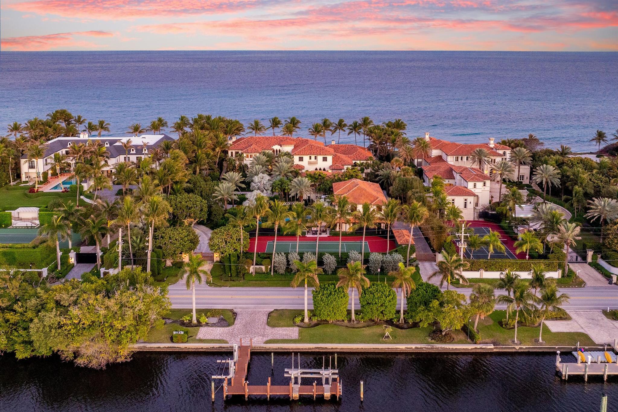 820 S Ocean Blvd Manalapan, FL 33462 820 S Ocean Blvd Manalapan, FL 33462