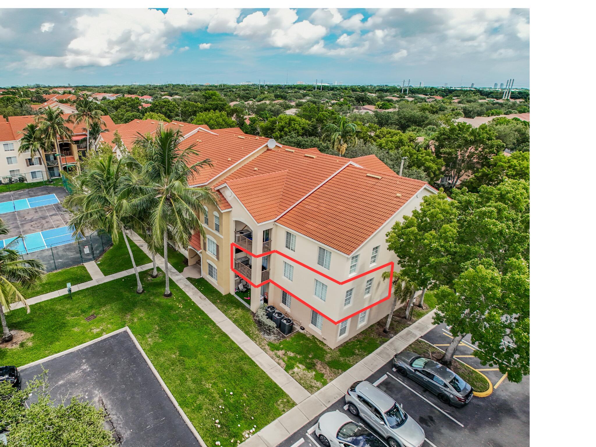 4041 San Marino Blvd #202
