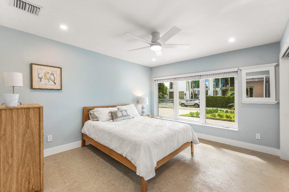 1070 Marble Boca Raton, FL 33432