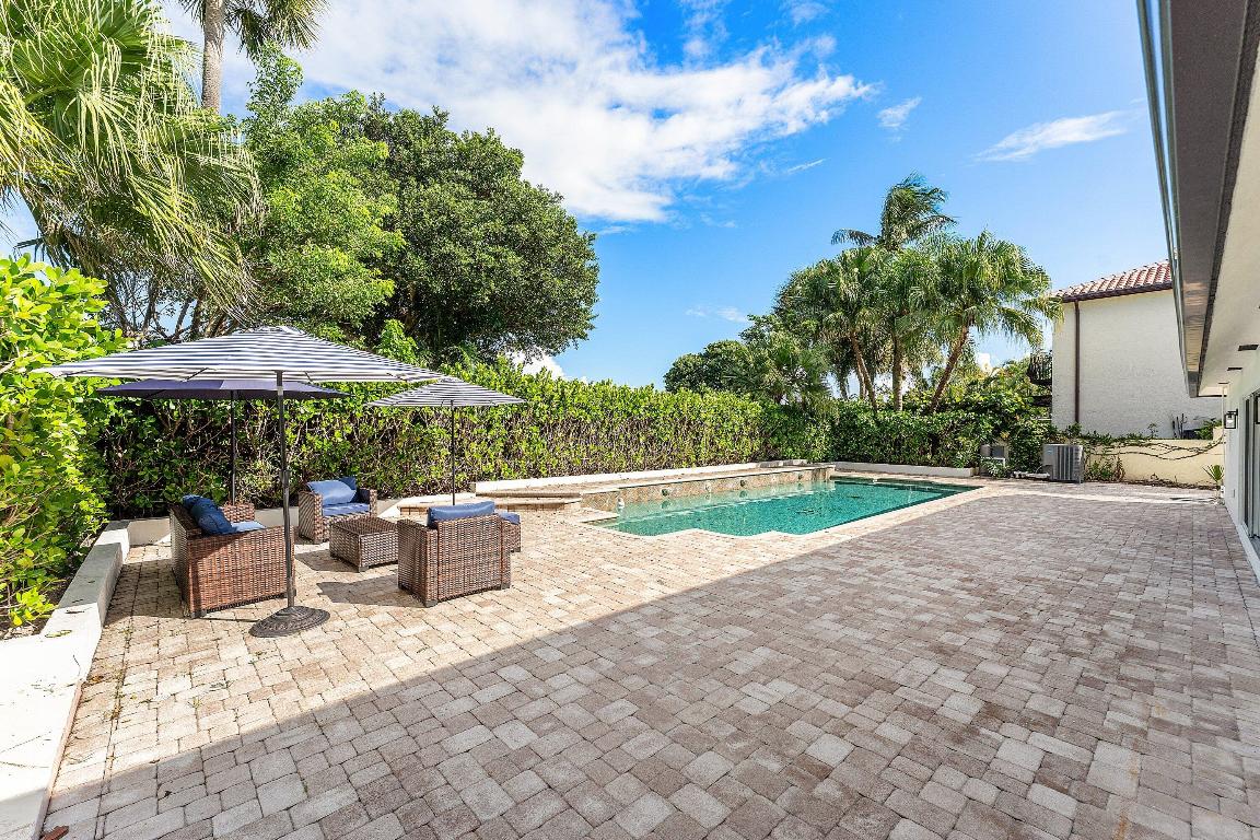 1070 Marble Boca Raton, FL 33432