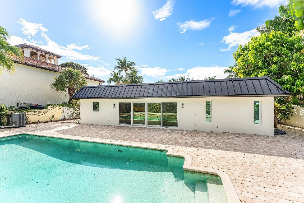 1070 Marble Boca Raton, FL 33432