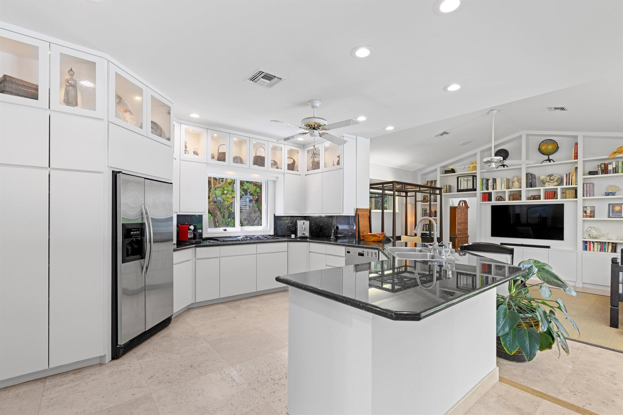 5540 Osprey Dr Ocean Ridge, FL 33435