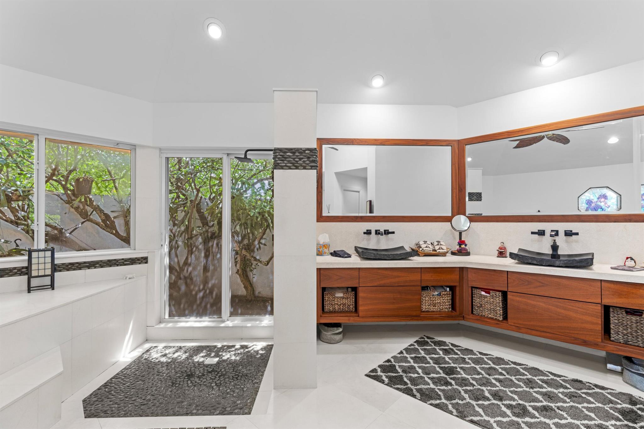 5540 Osprey Dr Ocean Ridge, FL 33435