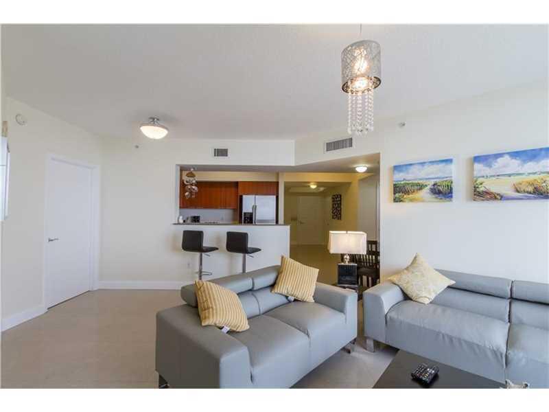 image La Perla Condo36