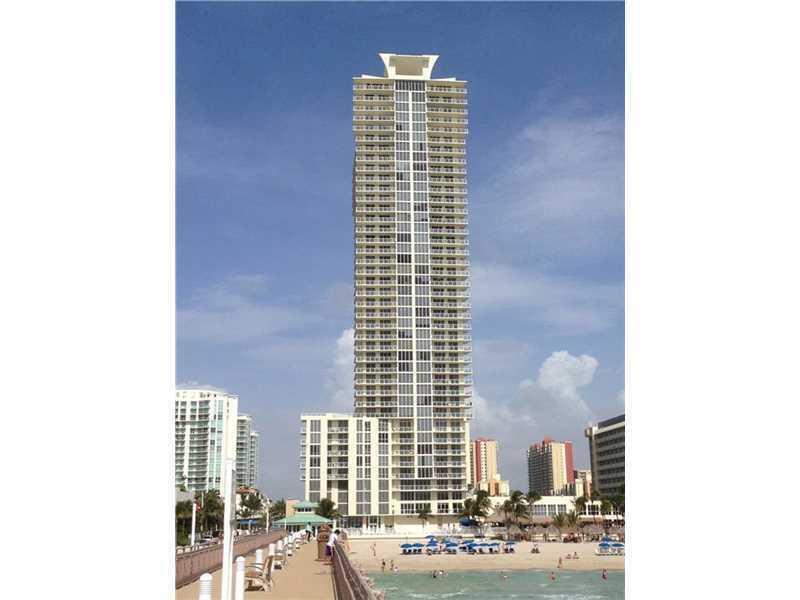 image La Perla Condo3