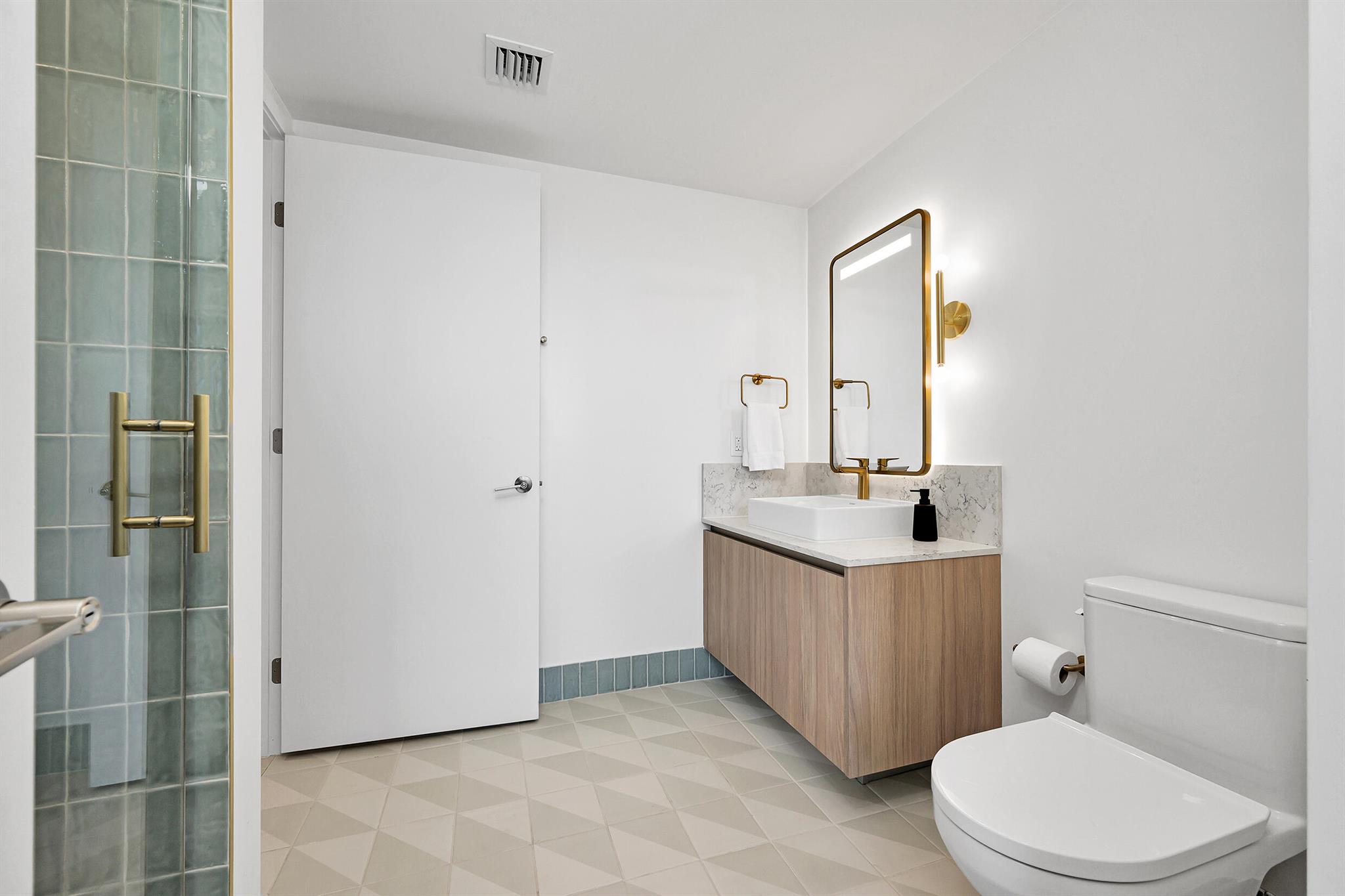 image The Gale Hotel10