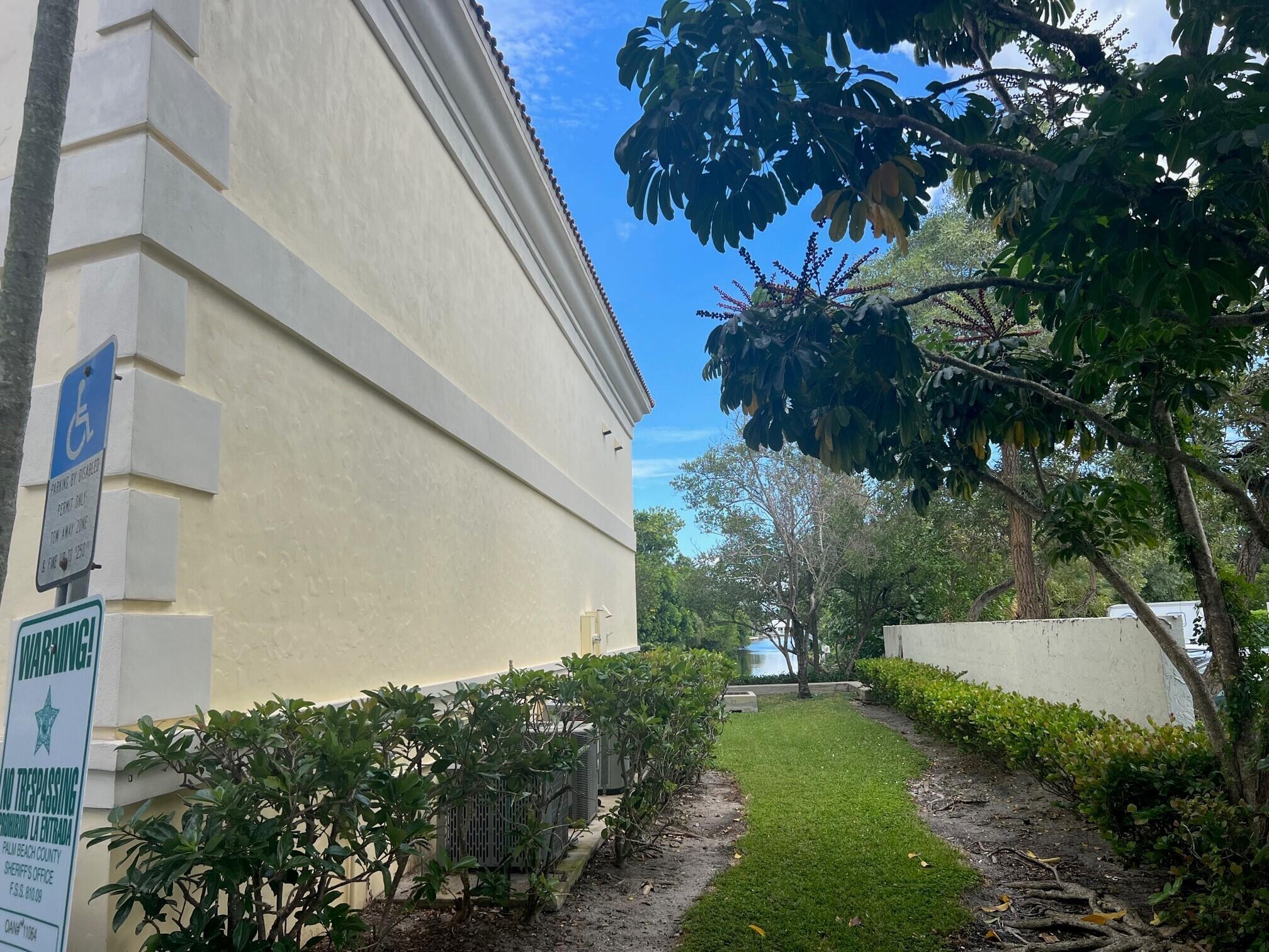 12010 Us Hwy 1 North Palm Beach, FL 33408