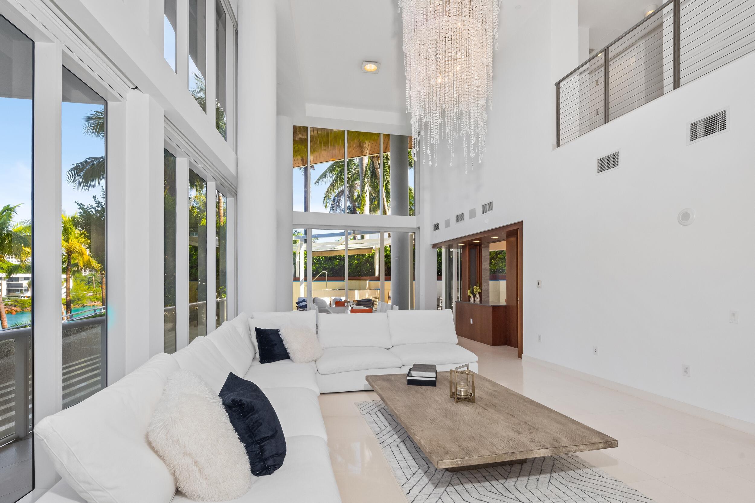 1000 S Ocean #110 Boca Raton, FL 33432