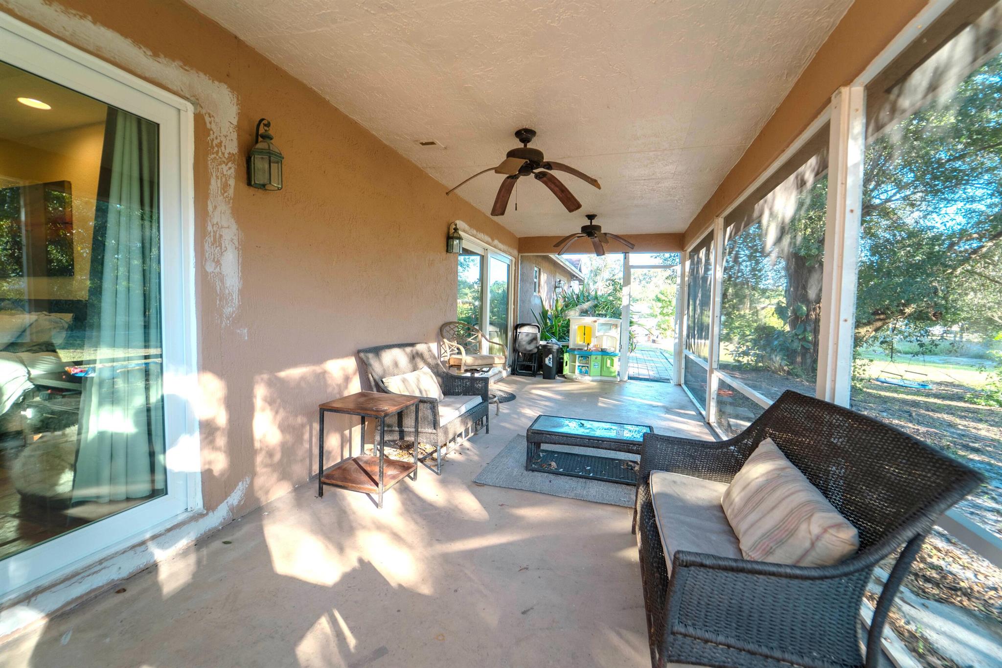 18726 50th St Loxahatchee, FL 33470